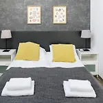 Modern Apartment In The Very Central Location 18