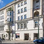 Modern Apartment In The Very Central Location 18